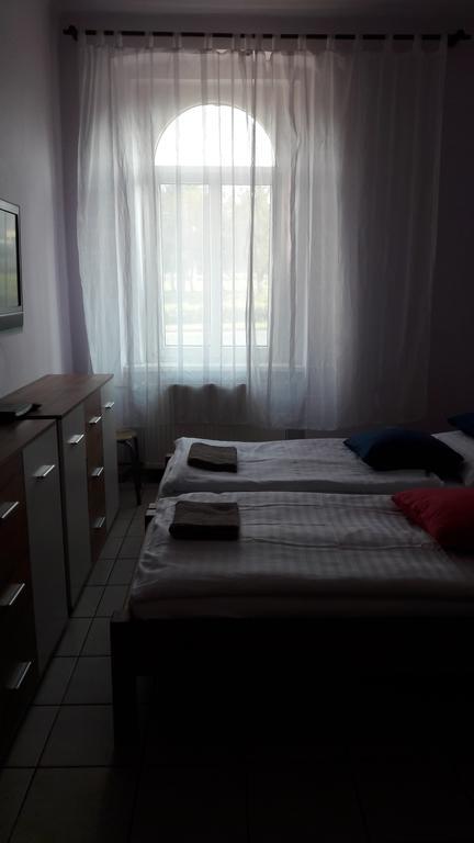 מלון Ubytovani-Plzen-Can מראה חיצוני תמונה