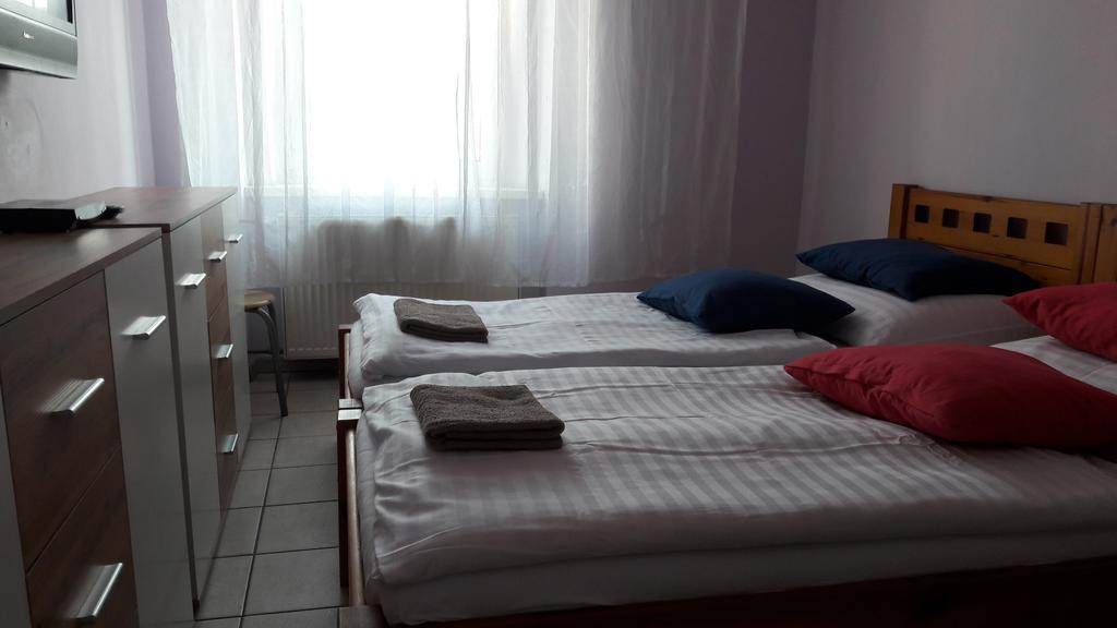 מלון Ubytovani-Plzen-Can מראה חיצוני תמונה