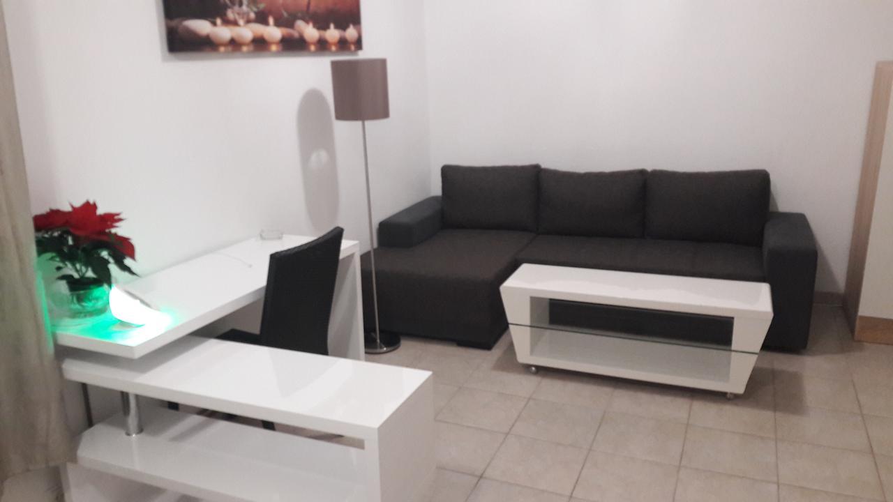 מלון Ubytovani-Plzen-Can מראה חיצוני תמונה